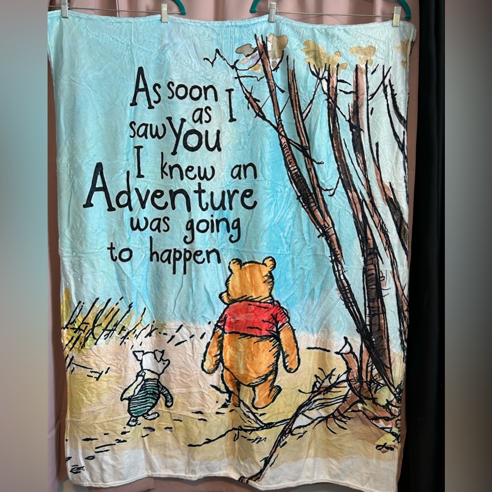 Winnie the Pooh Adventure Blanket